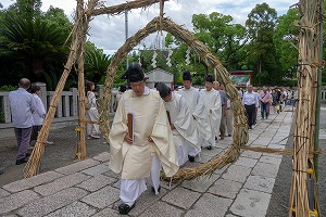 水無月の大祓 おおはらへ 人形 ひとがた 授与 大鳥大社